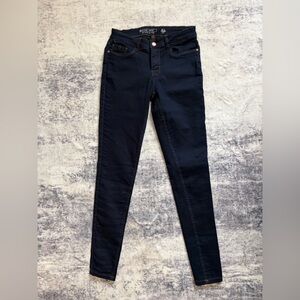 Noisy May NWT dark wash jeggings. Size M/L, 32” inseam. Midrise.